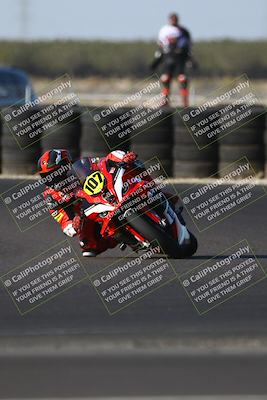 media/Oct-11-2025-CRA (Sat) [[48ae399f89]]/Races/Race 9/